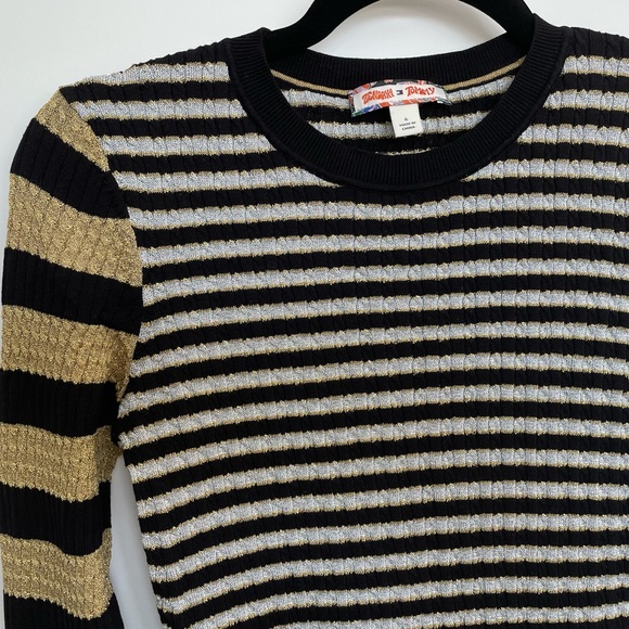 SOLD Zendaya x Tommy Sweater - size 6 - Picture 2 of 3